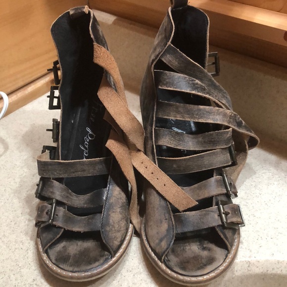 Free People Shoes - Free People Sandals